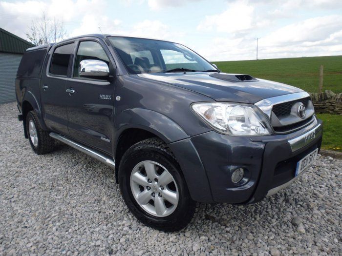 2011 Toyota Hilux 3.0 4dr image 1
