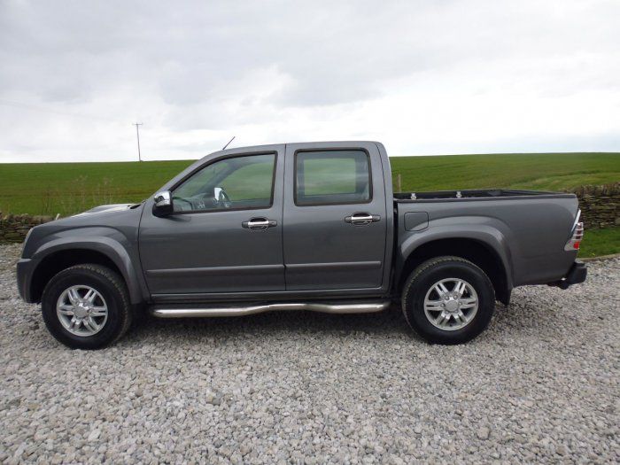2012 Isuzu Rodeo 3.0TD 4dr image 3