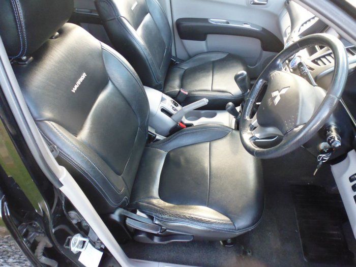 2009 Mitsubishi L200 2.5 Warrior II image 7