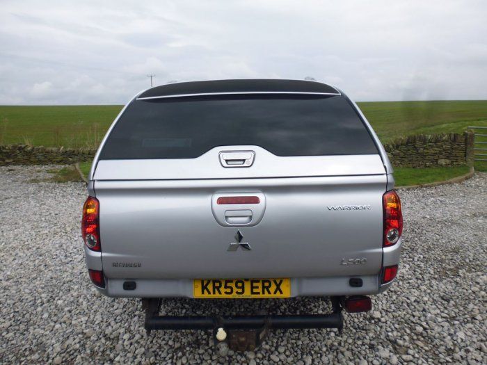 2009 Mitsubishi L200 2.5 Warrior II image 5