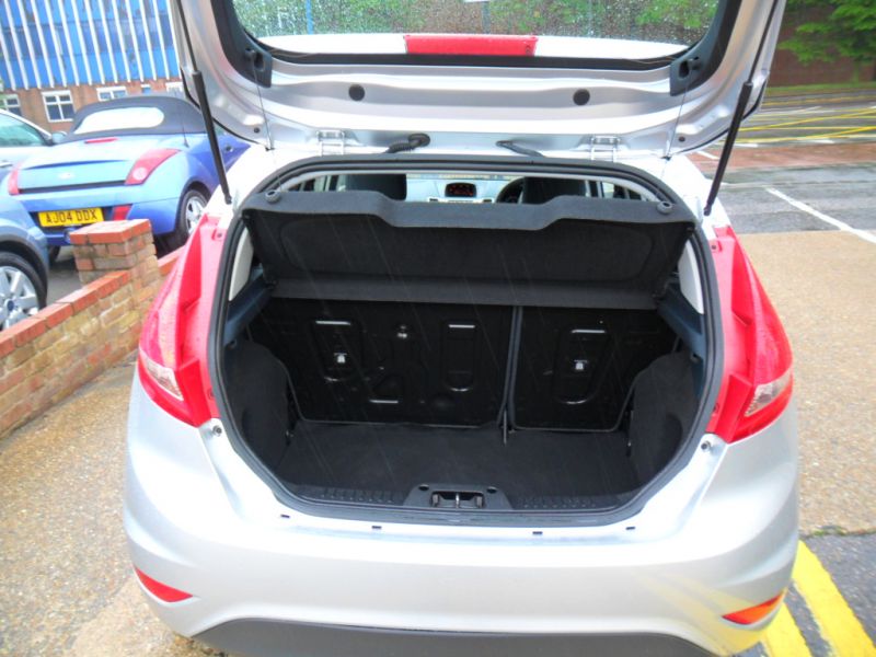 2009 Ford Fiesta 1.25 Style + 5dr image 5