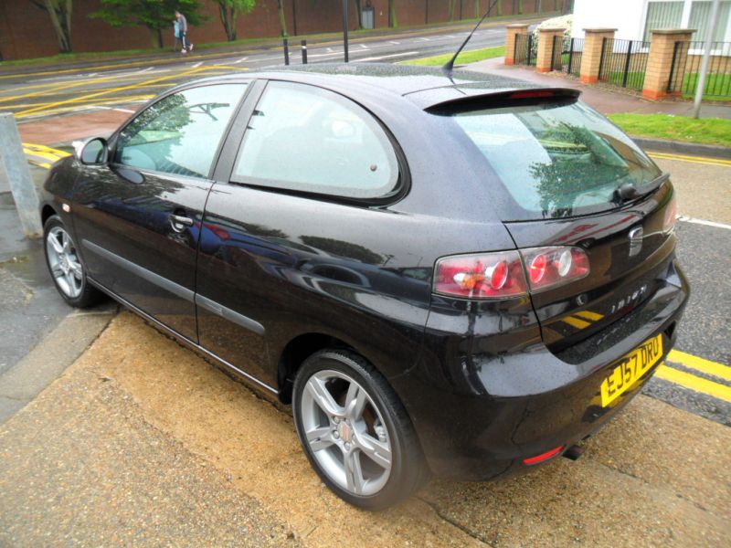 2007 Seat Ibiza 1.4 16v Sport 3dr image 3