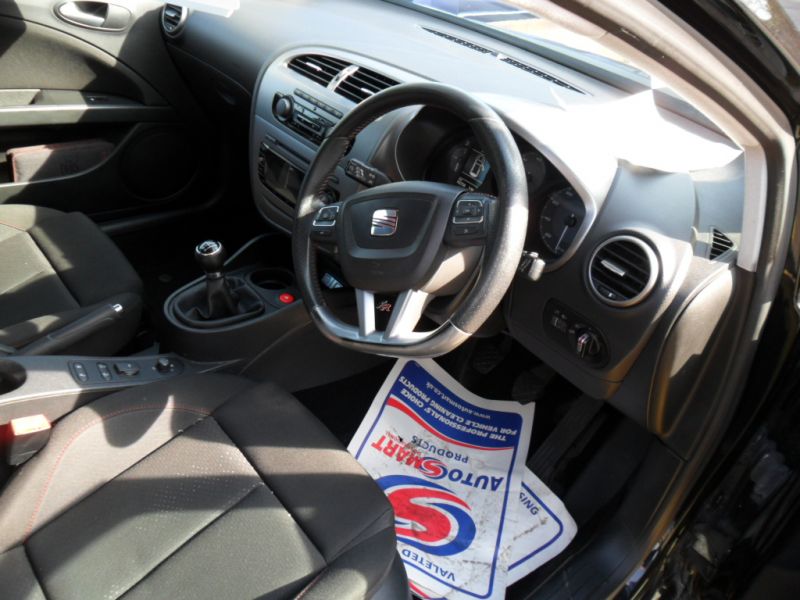 2009 Seat Leon 2.0 TD FR 5dr image 6