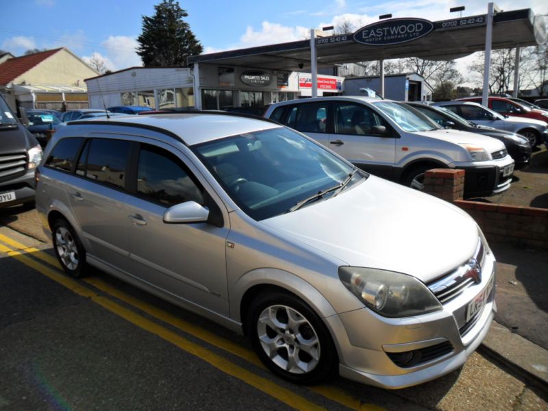2004 Vauxhall Astra 1.6 i 16v SXi 5dr image 1