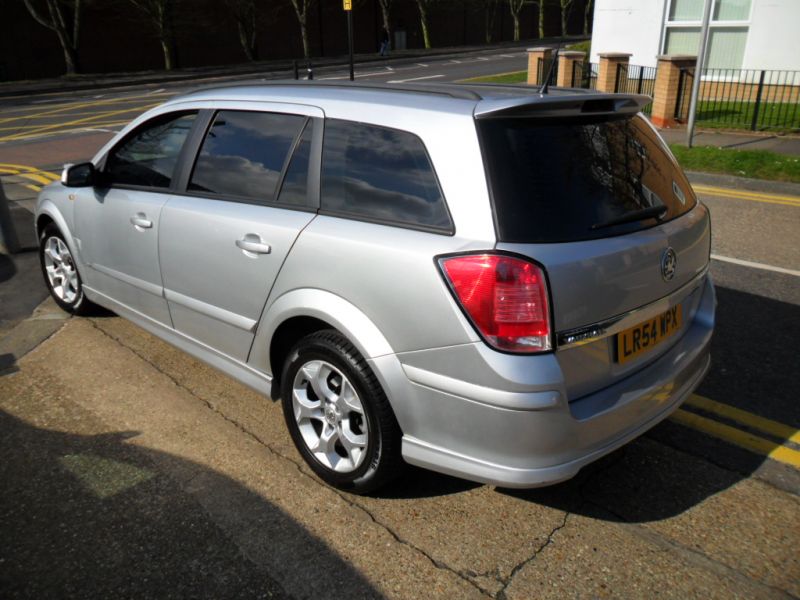 2004 Vauxhall Astra 1.6 i 16v SXi 5dr image 2