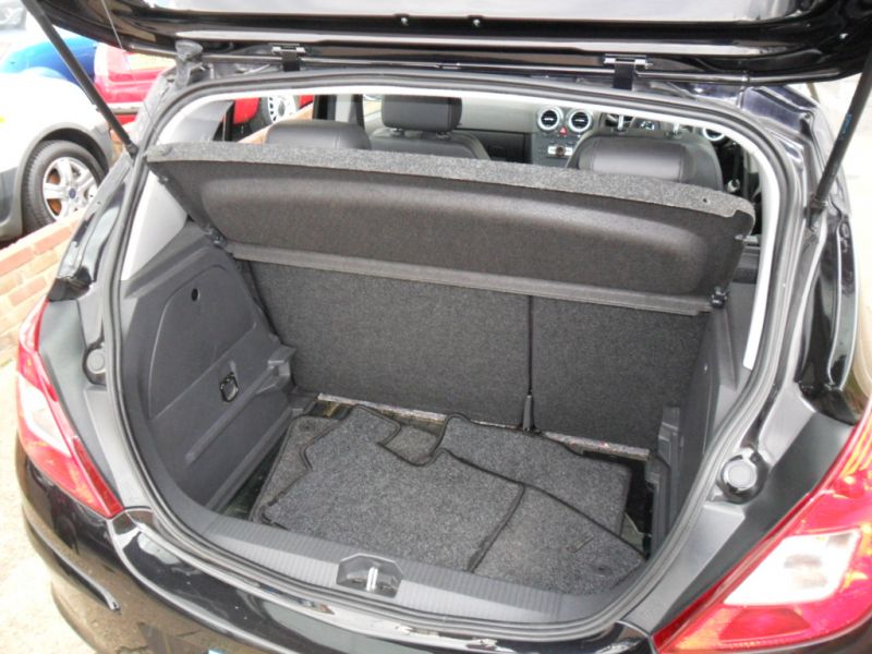 2016 Vauxhall Corsa 1.4 i 16v SE 5dr image 7