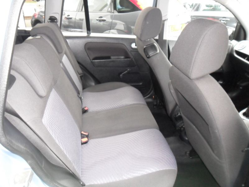 2007 Ford Fusion 1.4 TDCi Zetec 5dr image 6
