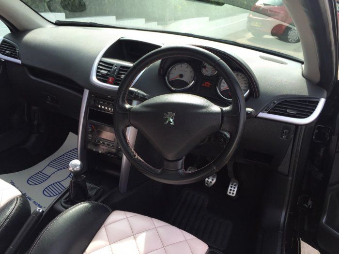 2008 Peugeot 207 1.6 16v 2dr image 7