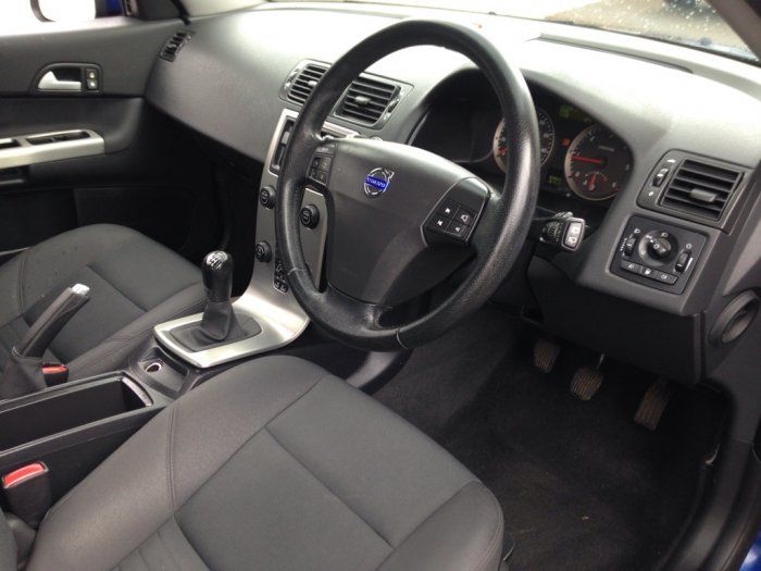 2007 Volvo C30 2.0 D SE 2dr image 4