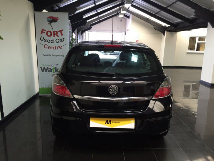 2008 Vauxhall Astra 1.8 i 16v 5dr image 3