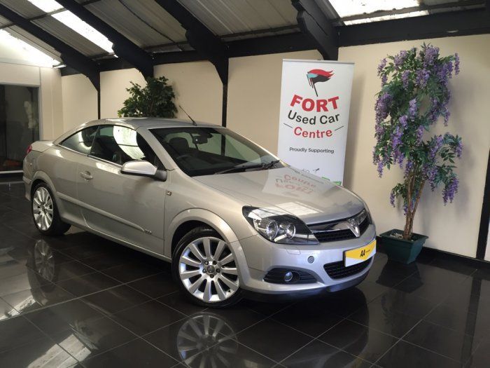 2006 Vauxhall Astra 1.9 CDTi 2dr image 2