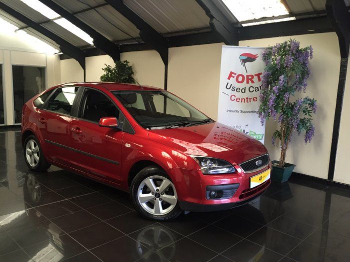 2007 Ford Focus 1.8 Zetec 5dr image 1