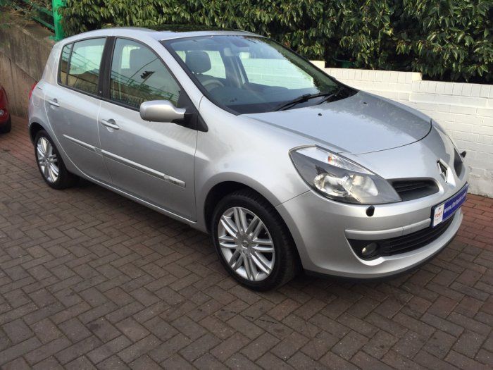 2007 Renault Clio 1.6 VVT 5dr image 1