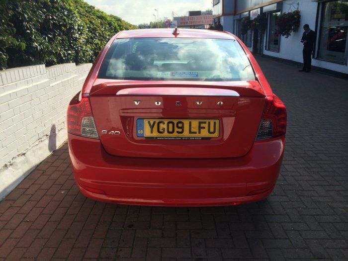 2009 Volvo S40 1.6 4dr image 5