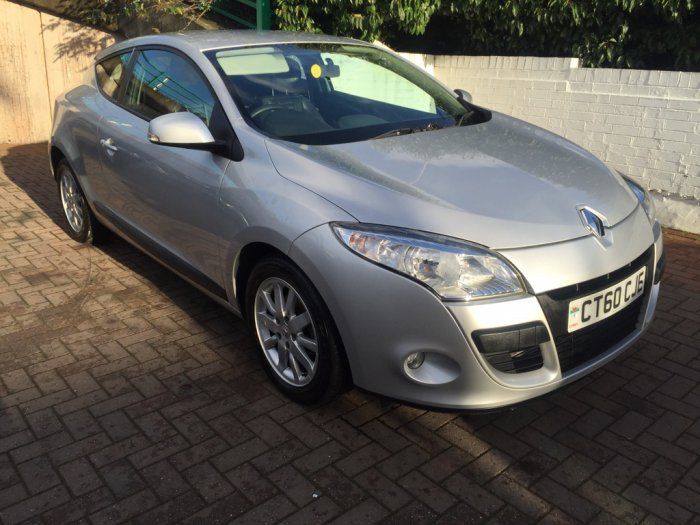 2010 Renault Megane 1.5 dCi 2dr image 1
