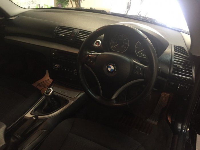 2007 BMW 1 Series 2.0 118i SE 3dr image 7