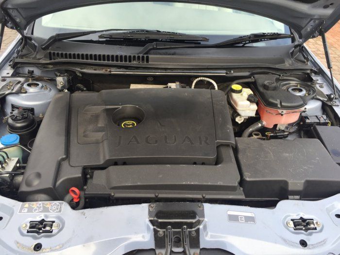 2007 Jaguar X-Type 2.2 D 5dr image 5