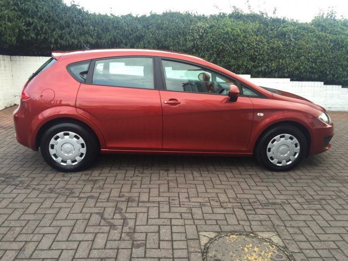 2009 Seat Leon 1.9 TDI S 5dr image 2