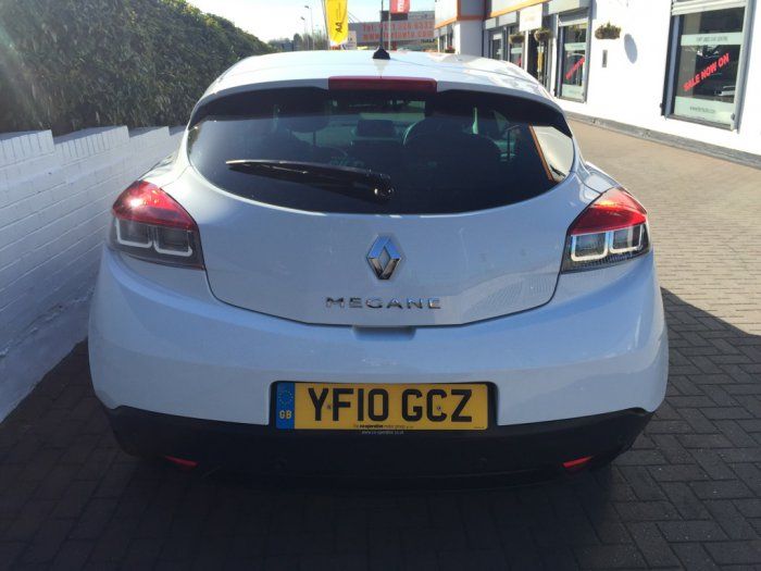 2010 Renault Megane 1.9 dCi 2dr image 3