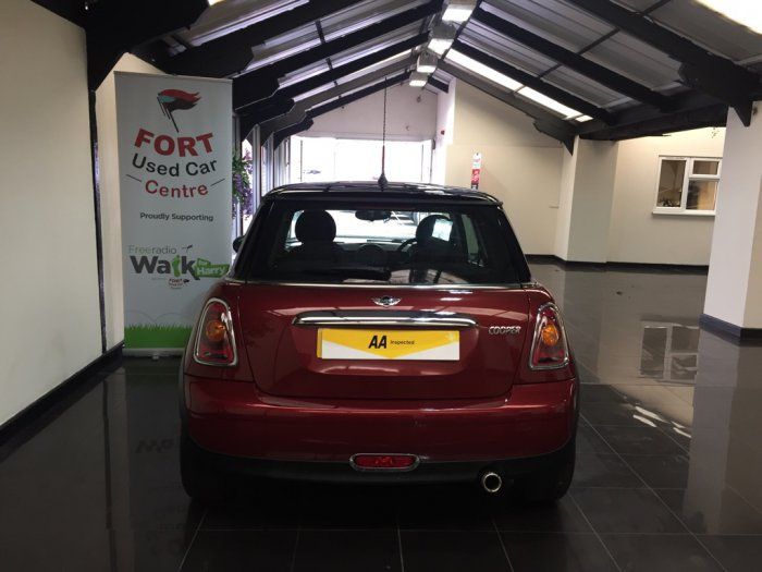 2007 Mini Hatchback 1.6 Cooper D 3dr image 3