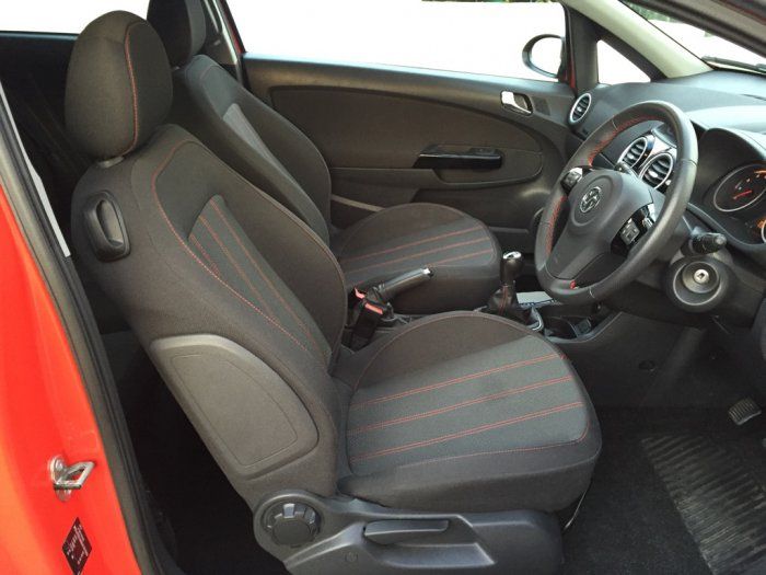 2013 Vauxhall Corsa 1.2 i 16v SXi 3dr image 6