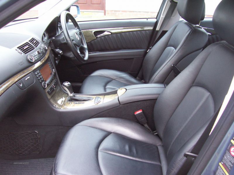 2007 Mercedes E-Class CDI 3.0 image 8