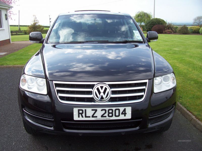 2005 Volkswagen Touareg TDI SPORT image 3