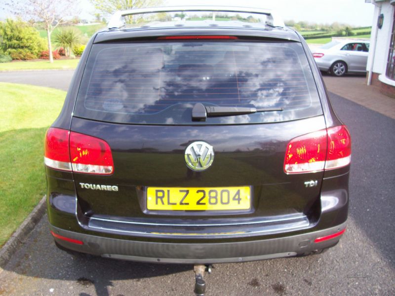 2005 Volkswagen Touareg TDI SPORT image 5