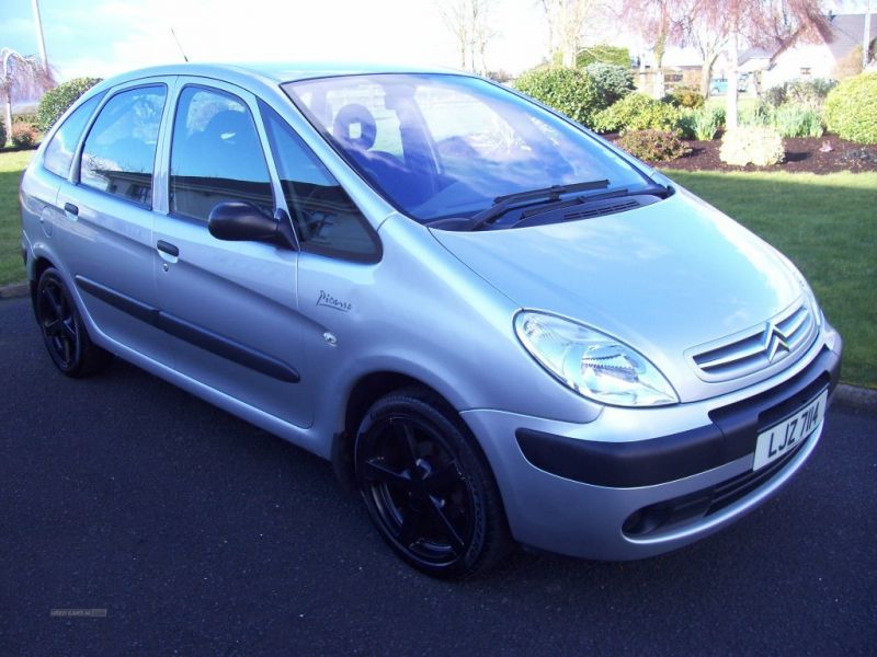 2007 Citroen Xsara Picasso LX 16V image 1