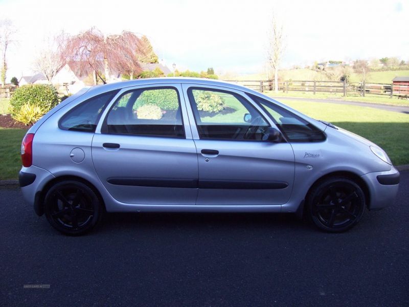 2007 Citroen Xsara Picasso LX 16V image 2