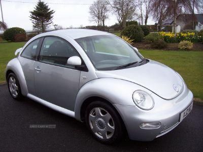 2002 Volkswagen Beetle 2.0 image 1