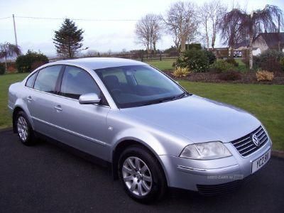 2003 Volkswagen Passat 2.0 SE image 1