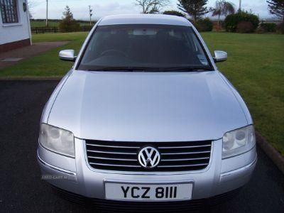 2003 Volkswagen Passat 2.0 SE image 3