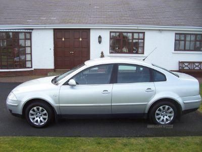 2003 Volkswagen Passat 2.0 SE image 4