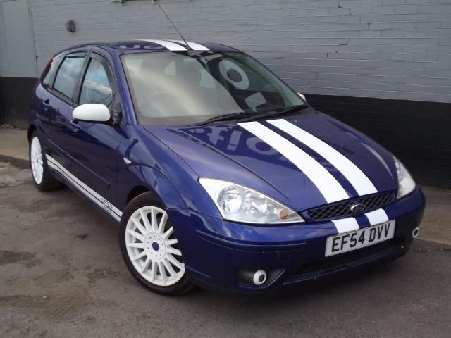 2004 FORD FOCUS 2.0 5d image 1