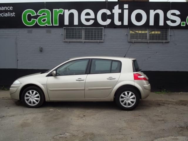 2008 RENAULT MEGANE 1.6 5d image 3