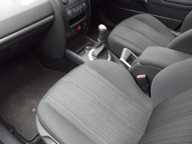 2008 RENAULT MEGANE 1.6 5d image 5