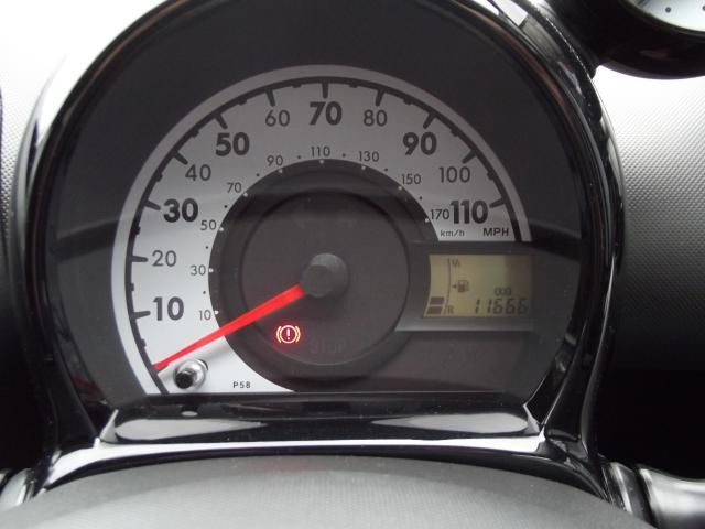 2014 PEUGEOT 107 1.0 ENVY 5d image 7