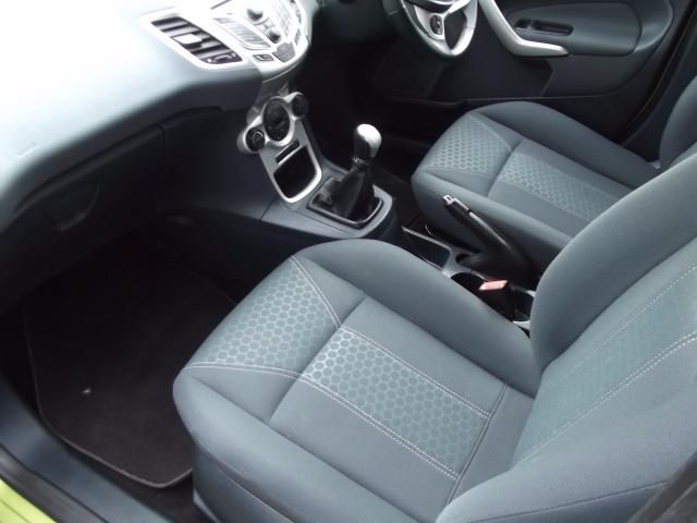 2009 FORD FIESTA 1.6 TDCI 5d image 5