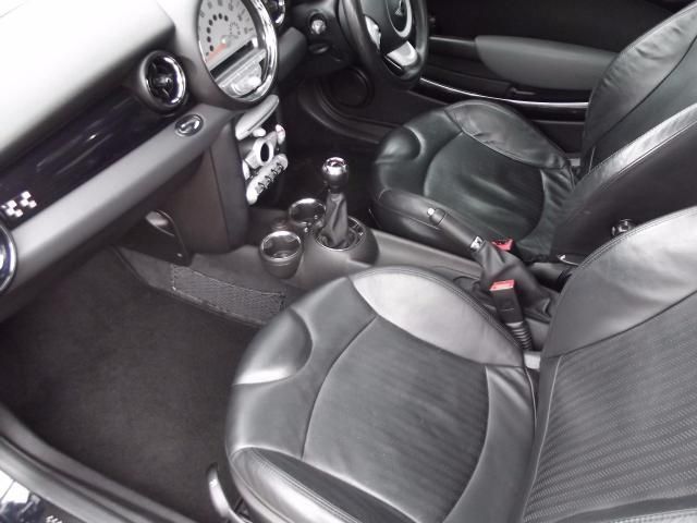 2008 MINI HATCH JOHN COOPER WORKS 1.6 3d image 5