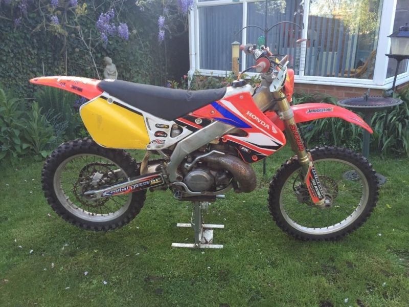 1999 Dirtbike Cr 250 image 1