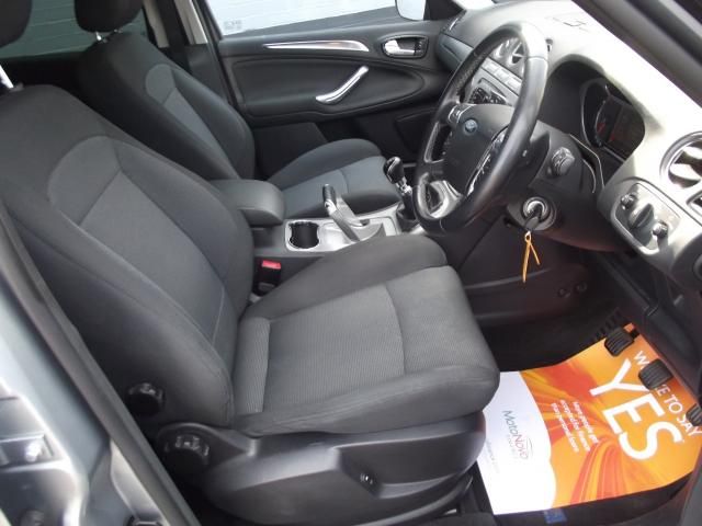 2008 FORD S-MAX 2.2 TDCI 5d image 4