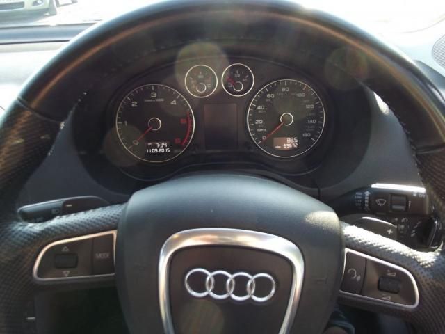 2010 AUDI A3 2.0 TDI SPORT 5d image 8