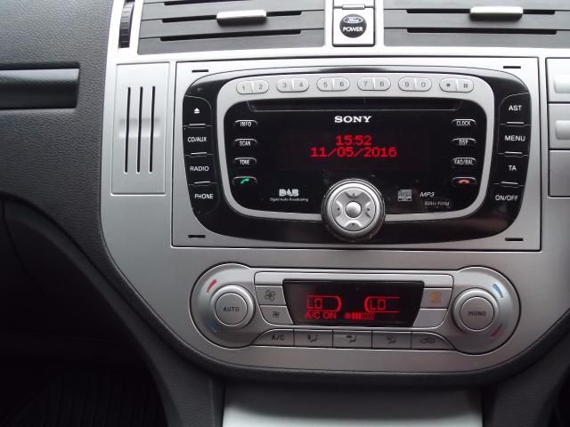 2009 FORD KUGA 2.0 TDCI AWD 5d image 8