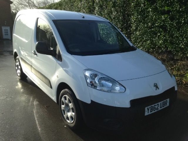 2013 PEUGEOT PARTNER 1.6 HDI 5d image 1