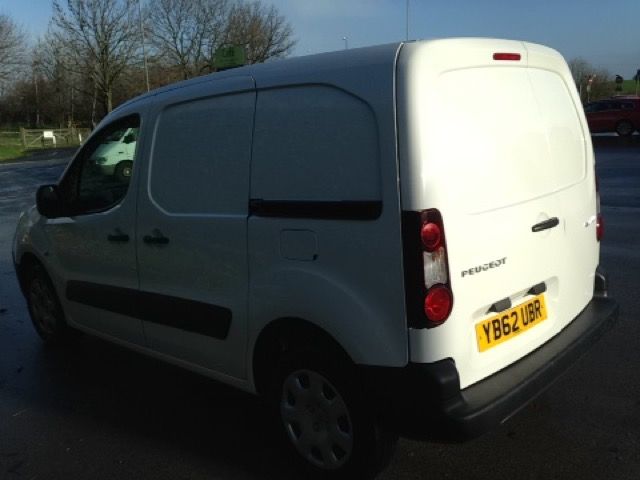2013 PEUGEOT PARTNER 1.6 HDI 5d image 3