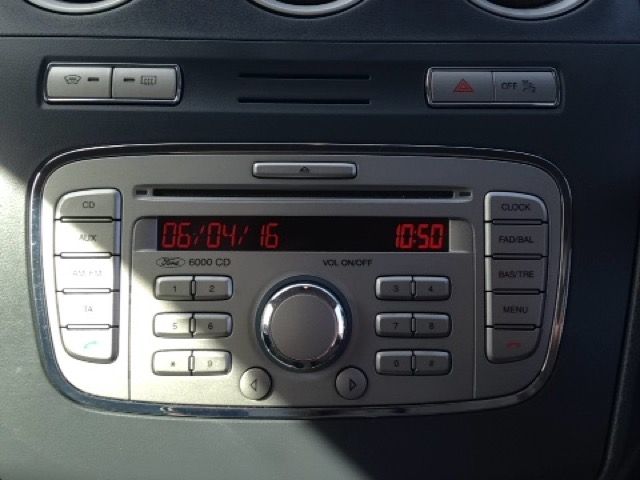 2011 FORD TRANSIT CONNECT 1.8 T230 5d image 9