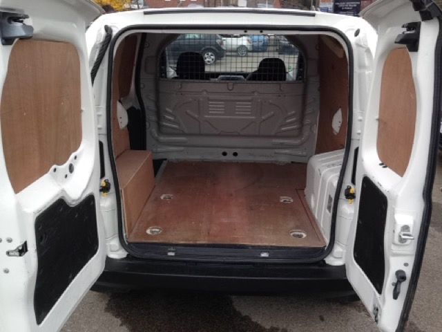 2013 PEUGEOT BIPPER 1.2 HDI 3d image 5