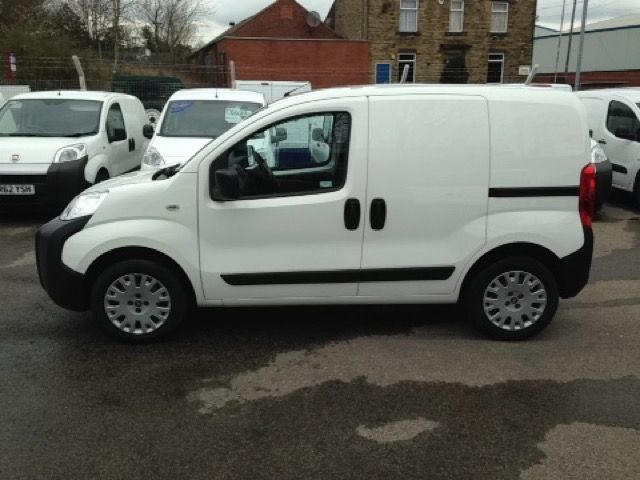 2014 FIAT FIORINO 1.2 16V MULTIJET 4d image 3
