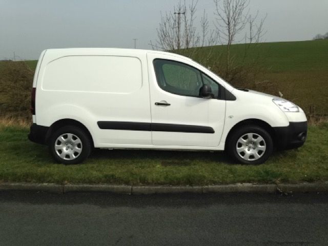 2014 PEUGEOT PARTNER 1.6 HDI 5d image 3